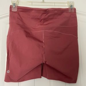 Lulumon fast and free 6” shorts size 10